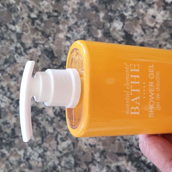 Essential Elements BATHE SHOWER GEL FRESH Neroli 9.6 fl oz new in pump - Picture 7 of 8